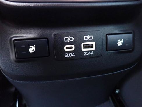 Certified 2023 Subaru Outback Touring XT AWD/4WD image 11