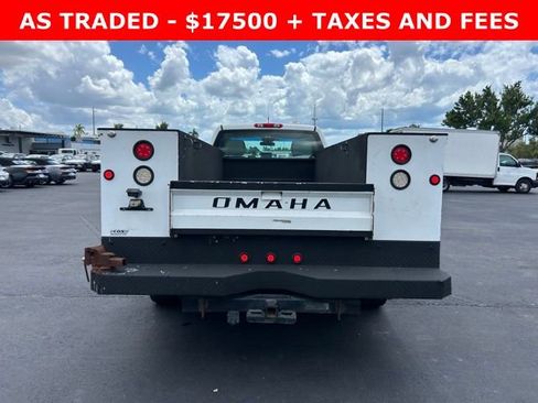 Used 2011 GMC Sierra 3500 W/T RWD image 5