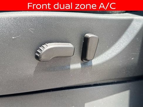 Used 2024 Nissan Frontier Pro-X w/ Pro Convenience Package RWD image 21