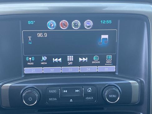 Used 2018 Chevrolet Silverado 1500 High Country AWD/4WD image 16