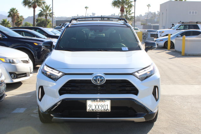Used 2024 Toyota RAV4 XSE w/ Advanced Technology Package AWD/4WD image 2