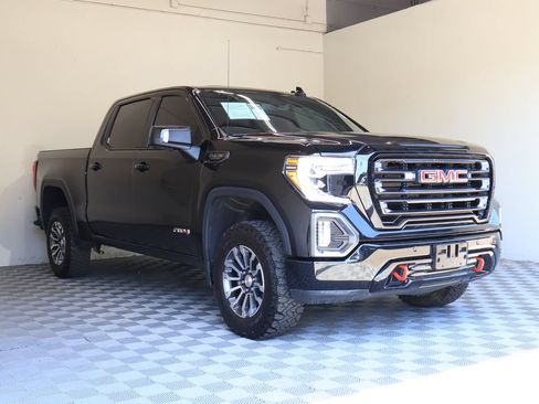 Used 2021 GMC Sierra 1500 AT4 w/ AT4 Value Package AWD/4WD image 6