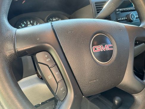 Used 2011 GMC Sierra 1500 SL image 18