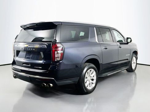 Used 2023 Chevrolet Suburban Premier image 5