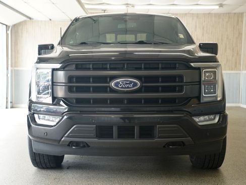 Used 2021 Ford F150 Lariat w/ Equipment Group 502A High AWD/4WD image 3