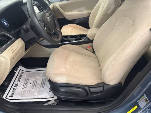 Used 2016 Hyundai Sonata SE FWD image 30