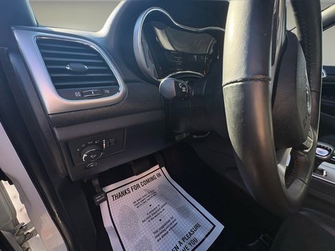 Used 2015 Jeep Grand Cherokee Altitude image 17