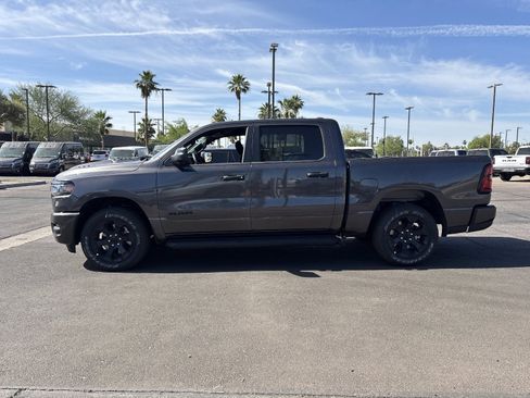 New 2026 RAM 1500 Express AWD/4WD image 3