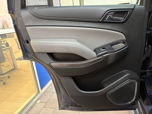 Used 2019 Chevrolet Tahoe LT AWD/4WD image 21