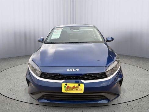 Used 2024 Kia Forte LXS FWD image 8