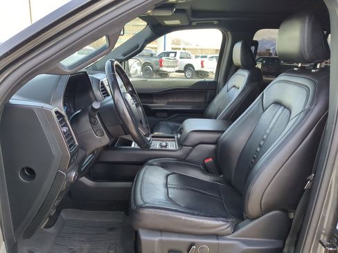 Used 2021 Ford Expedition Limited image 17