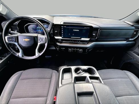 Used 2024 Chevrolet Silverado 2500 LT AWD/4WD image 14