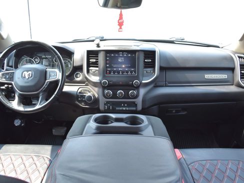 Used 2020 RAM 1500 Big Horn AWD/4WD image 12