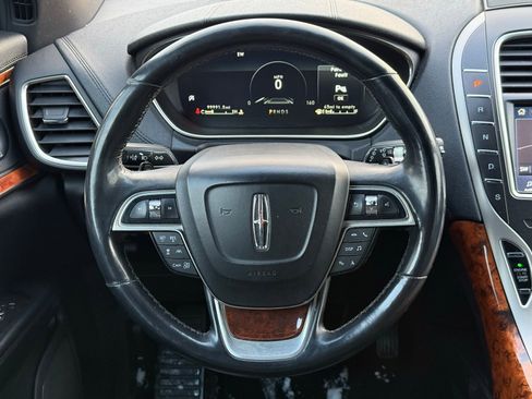 Used 2020 Lincoln Nautilus Reserve w/ Equipment Group 201A image 28