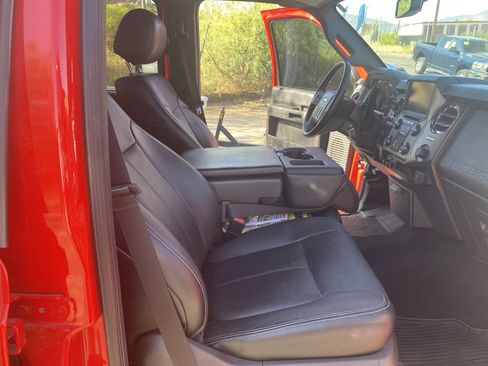 Used 2016 Ford F250 Lariat w/ Chrome Package RWD image 22