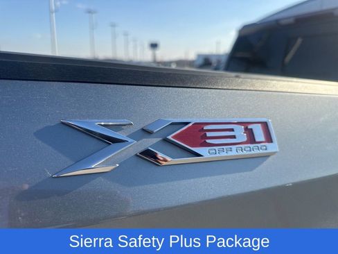 Used 2025 GMC Sierra 1500 Elevation w/ Elevation Premium Package image 7