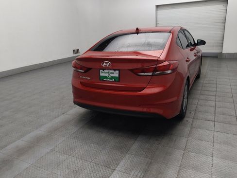 Used 2018 Hyundai Elantra Value Edition FWD image 9