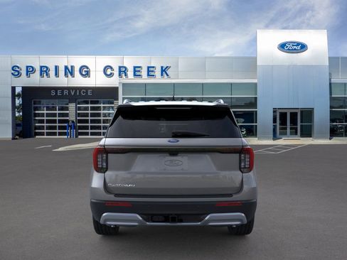 New 2026 Ford Explorer Platinum image 5