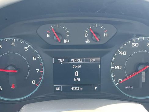 Used 2025 Chevrolet Malibu LT FWD image 19