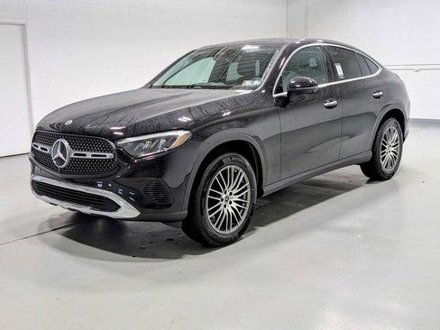 Certified 2025 Mercedes-Benz GLC 300 4MATIC image 1
