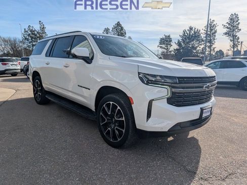 Used 2022 Chevrolet Suburban RST w/ Luxury Package image 4