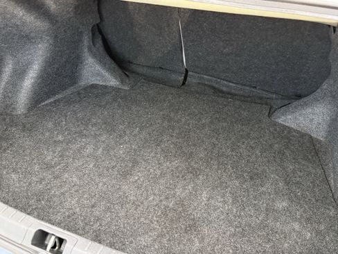 Used 2016 Toyota Corolla LE image 29