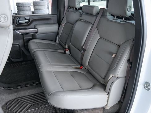 Used 2020 Chevrolet Silverado 2500 LTZ w/ LTZ Premium Package image 39