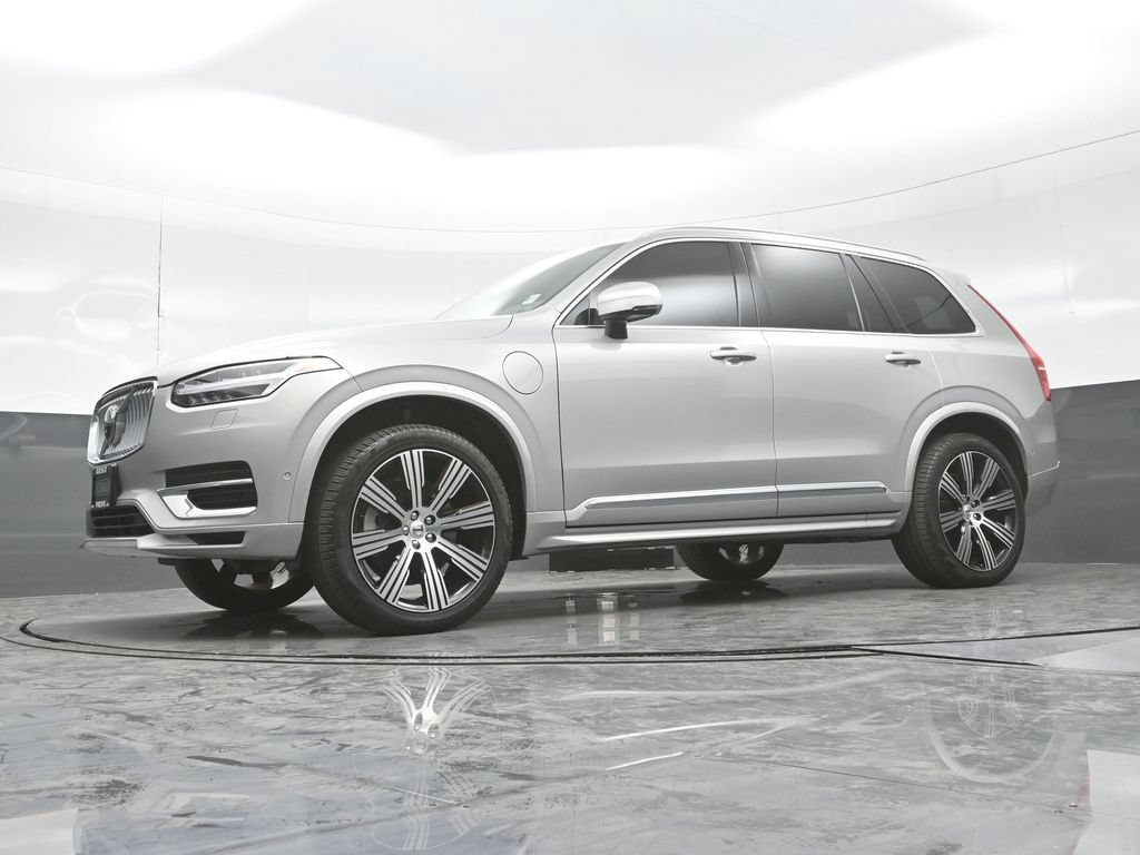 Used 2025 Volvo XC90 T8 Ultra w/ Protection Package Premier AWD/4WD image 25