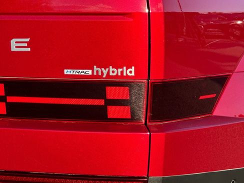 Used 2025 Hyundai Santa Fe Limited image 34