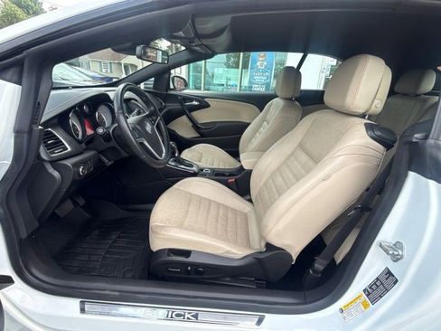 Used 2019 Buick Cascada Premium FWD image 15