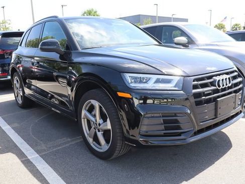Used 2020 Audi Q5 2.0T Titanium Premium Plus w/ Premium Plus Package AWD/4WD image 1