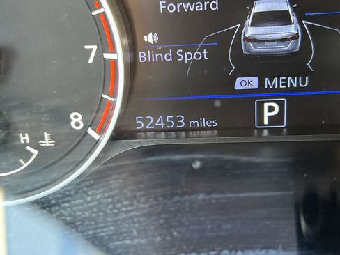 Used 2024 Nissan Altima 2.5 SV FWD image 22