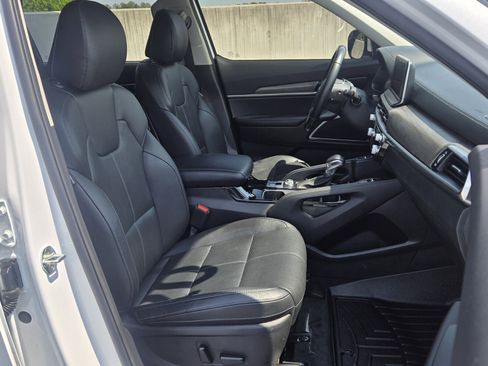 Used 2020 Kia Telluride SX w/ Towing Package FWD image 12