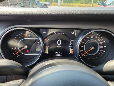 Certified 2021 Jeep Gladiator Sport image 20