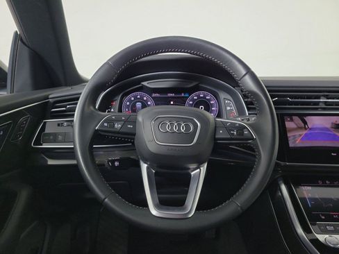 Used 2019 Audi Q8 Premium w/ Convenience Package AWD/4WD image 17
