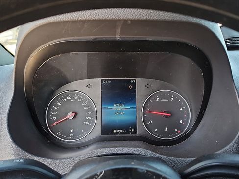 Used 2025 Mercedes-Benz Sprinter 2500 image 27