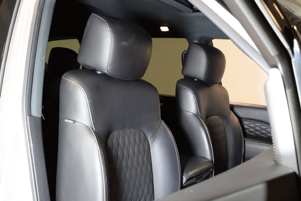 Used 2023 INFINITI QX80 Luxe AWD/4WD image 34