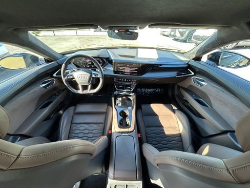 Used 2023 Audi RS e-tron GT w/ Carbon Performance Package image 27