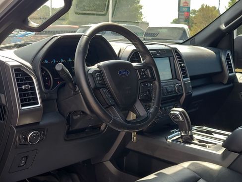 Used 2016 Ford F150 XLT w/ Equipment Group 301A Mid RWD image 10