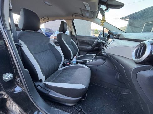 Used 2021 Nissan Versa SV FWD image 14