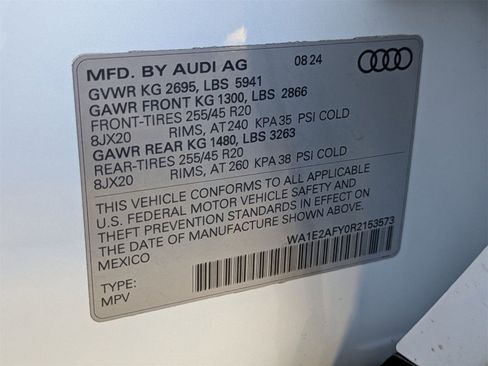 Used 2024 Audi Q5 e Premium Plus image 17