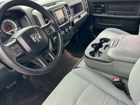 Used 2017 RAM 1500 Express image 12