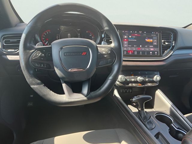 Used 2025 Dodge Durango GT AWD/4WD image 17