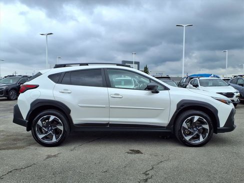 Used 2025 Subaru Crosstrek 2.5i Limited w/ Crosstrek Mirror Package image 8