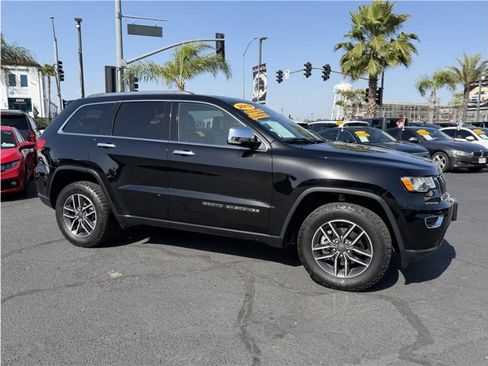 Used 2019 Jeep Grand Cherokee Limited image 57