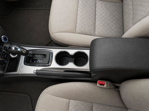 Used 2011 Ford Fusion SE w/ 202A Rapid Spec Order Code FWD image 27