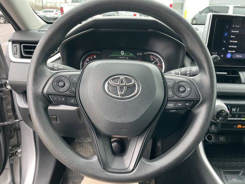 Used 2023 Toyota RAV4 XLE image 27