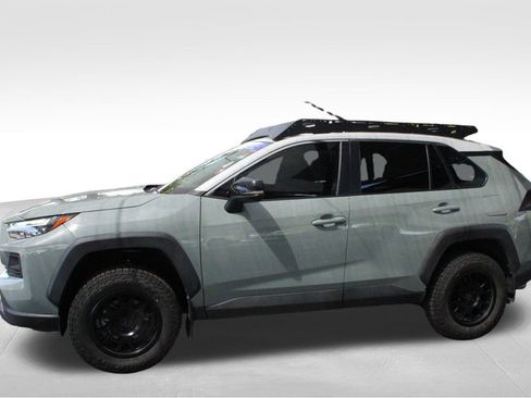 Used 2020 Toyota RAV4 TRD Off-Road w/ TRD Off-Road Weather Package AWD/4WD image 15