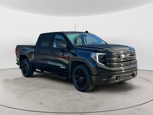 Used 2024 GMC Sierra 1500 Elevation w/ LPO, Elevation Black Package AWD/4WD image 3