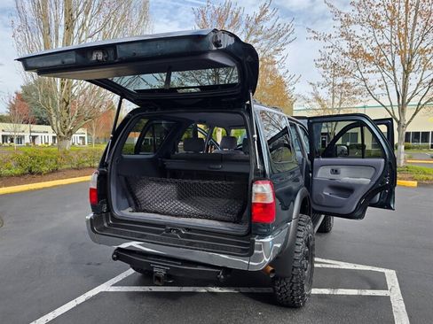 Used 1998 Toyota 4Runner SR5 image 28